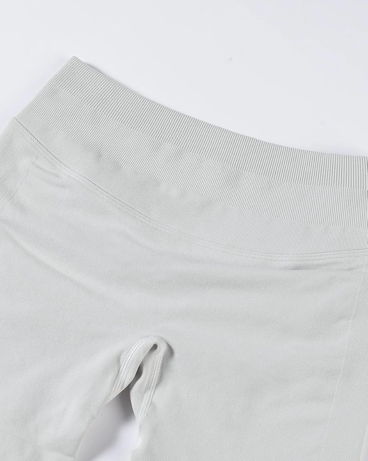 AUROLA Influence Workout Shorts for Women,2.5 3.5 4.5 5.5 6.5 No Roll Up Squat Proof Scrunch Seamless Compression Gym Short