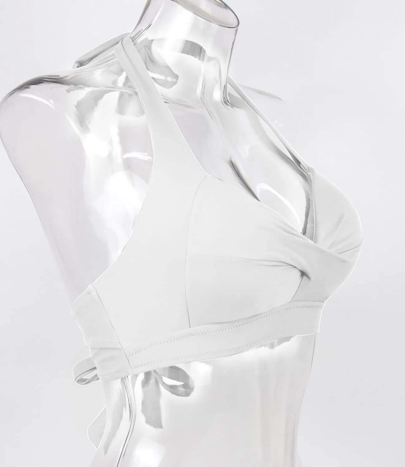Balasami Women's Vintage 50s Halter Neck Tie Knot Back Soft Molded Padding Bikini Top Swimsuit Bathing Suit Tops Only