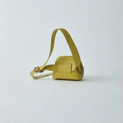 Ellie Crossbody Bag