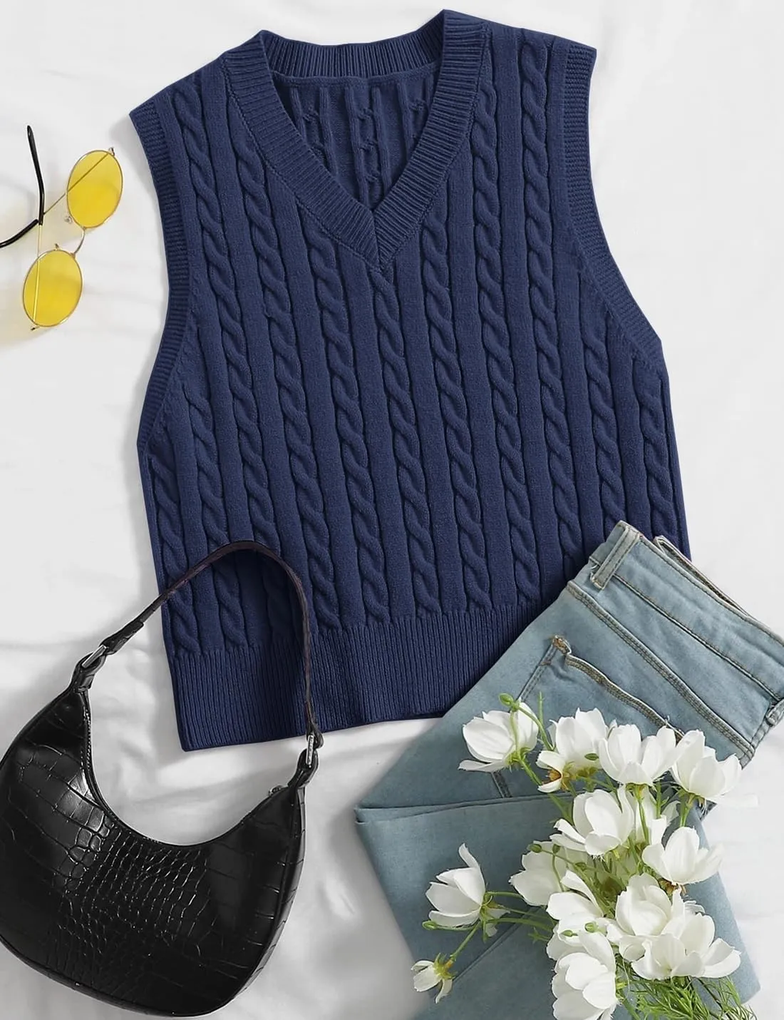 Locachy Women's Vintage Loose V Neck Sleeveless Cable Knit Preppy Style Pullover Sweater Vest
