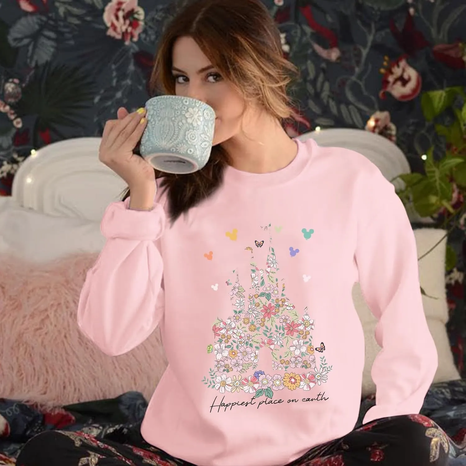 Magic Kingdom Sweatshirts for Women Magical Floral Castle Graphic Long Sleeve Shirt Holiday Vacation Pullover Tops
