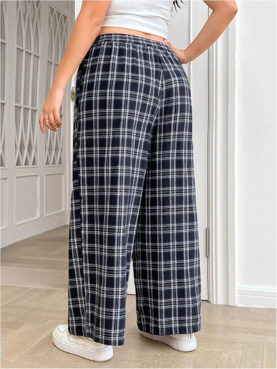 MakeMeChic Women's Plus Size Gingham Plaid Elastic High Waist Wide Leg Pocket Baggy Loose Y2K Trousers Pants Loungewear
