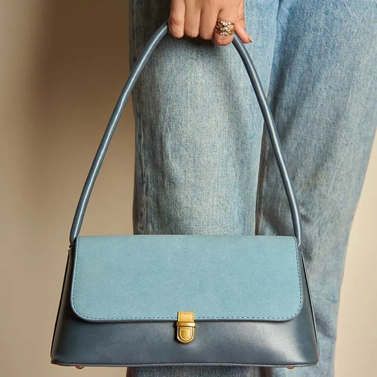 Pristine (Blue)
