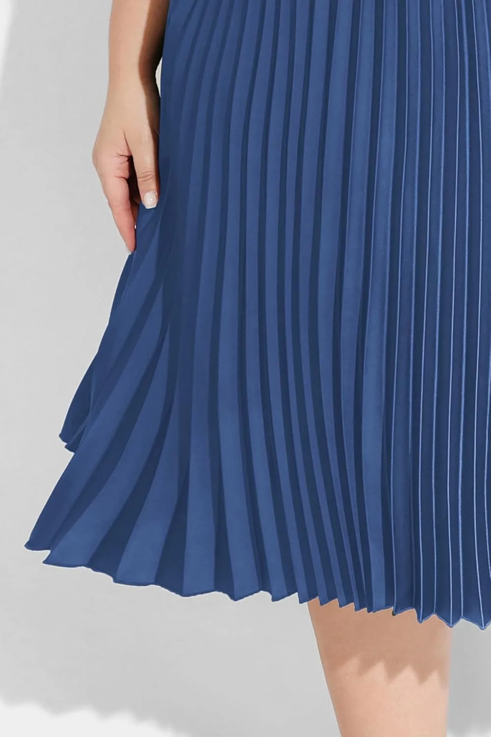 RITERA Plus Size Pleated Skirts for Women A Line Skirt High Elasitc Midi Swing Skirts
