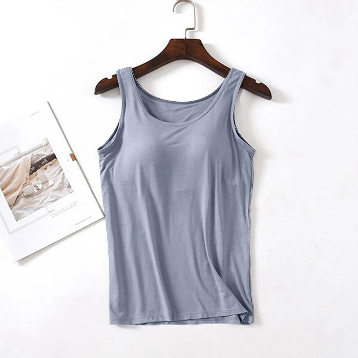 Tank Top with Built in Bra for Women Sleeveless V Neck Workout Padded Tops 2025 Summer Y2K Casual Plus Size Camisole Clothes