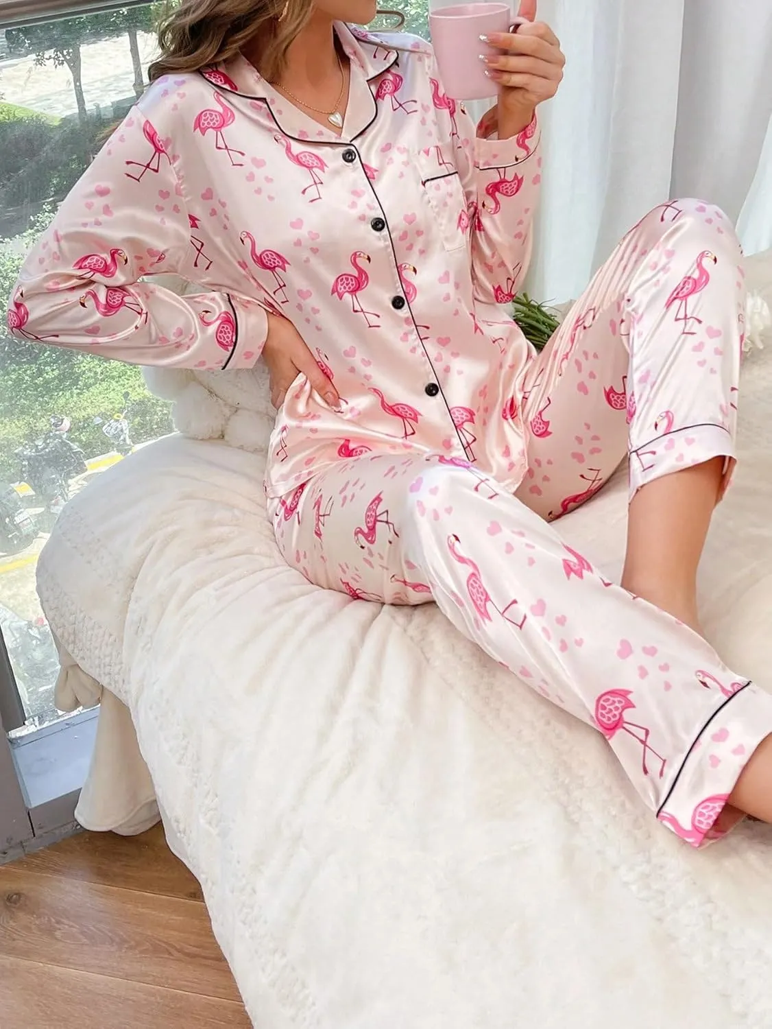 WDIRARA Women's 2 Piece Satin Sleepwear Flamingo Animal Print Button Down Shirt and Pants Pajama Set