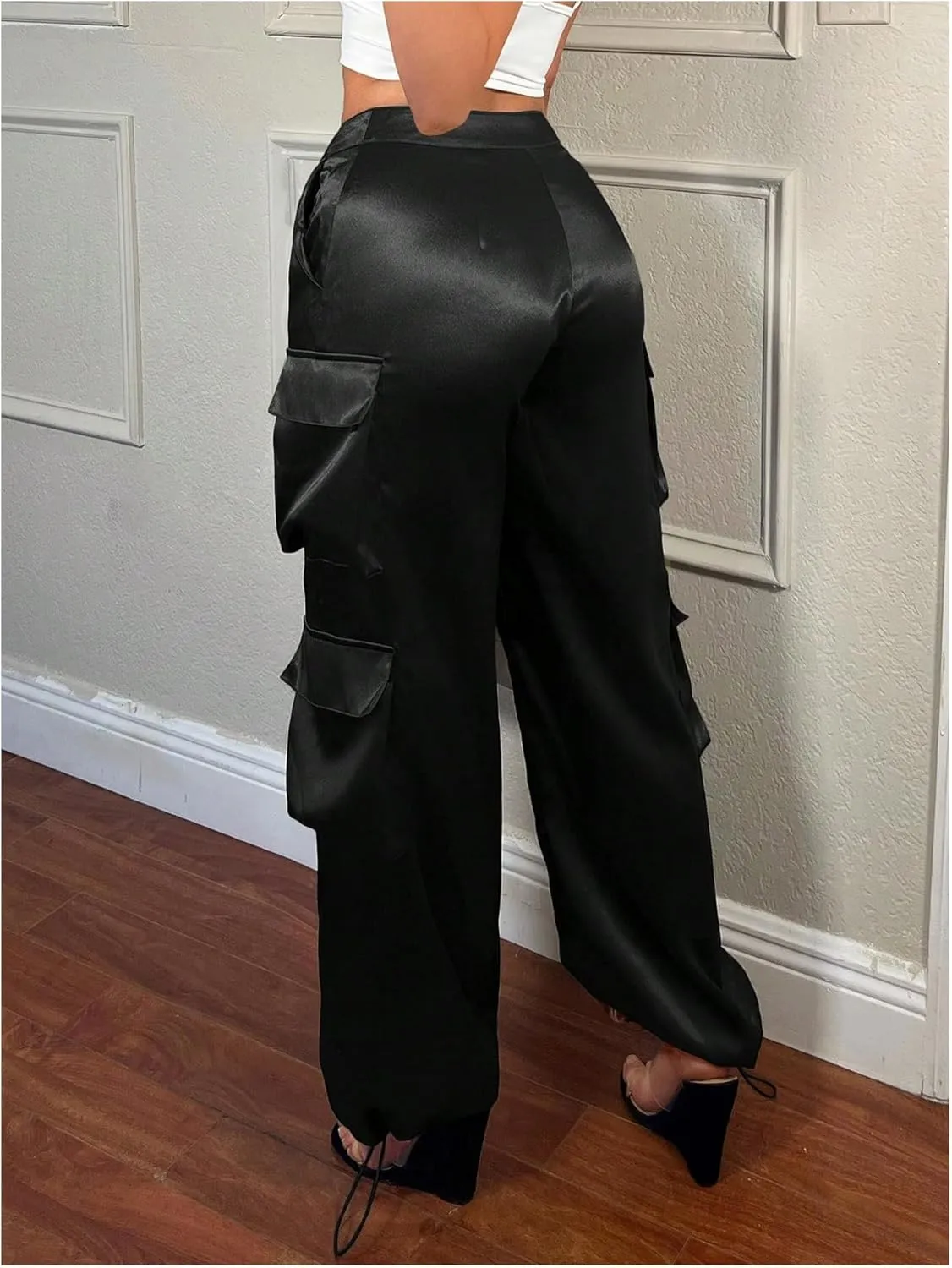 WDIRARA Women's Satin Cargo Pants Low Waist Wide Leg Work Pants with 3D Pockets