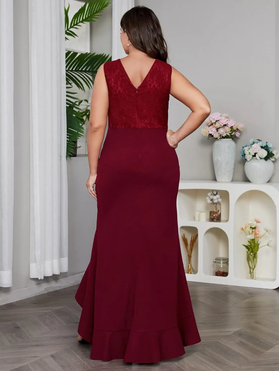 Women Plus Size Fashion Lace V-Neck Bodice Ruffle Mermaid Hem Party Dress