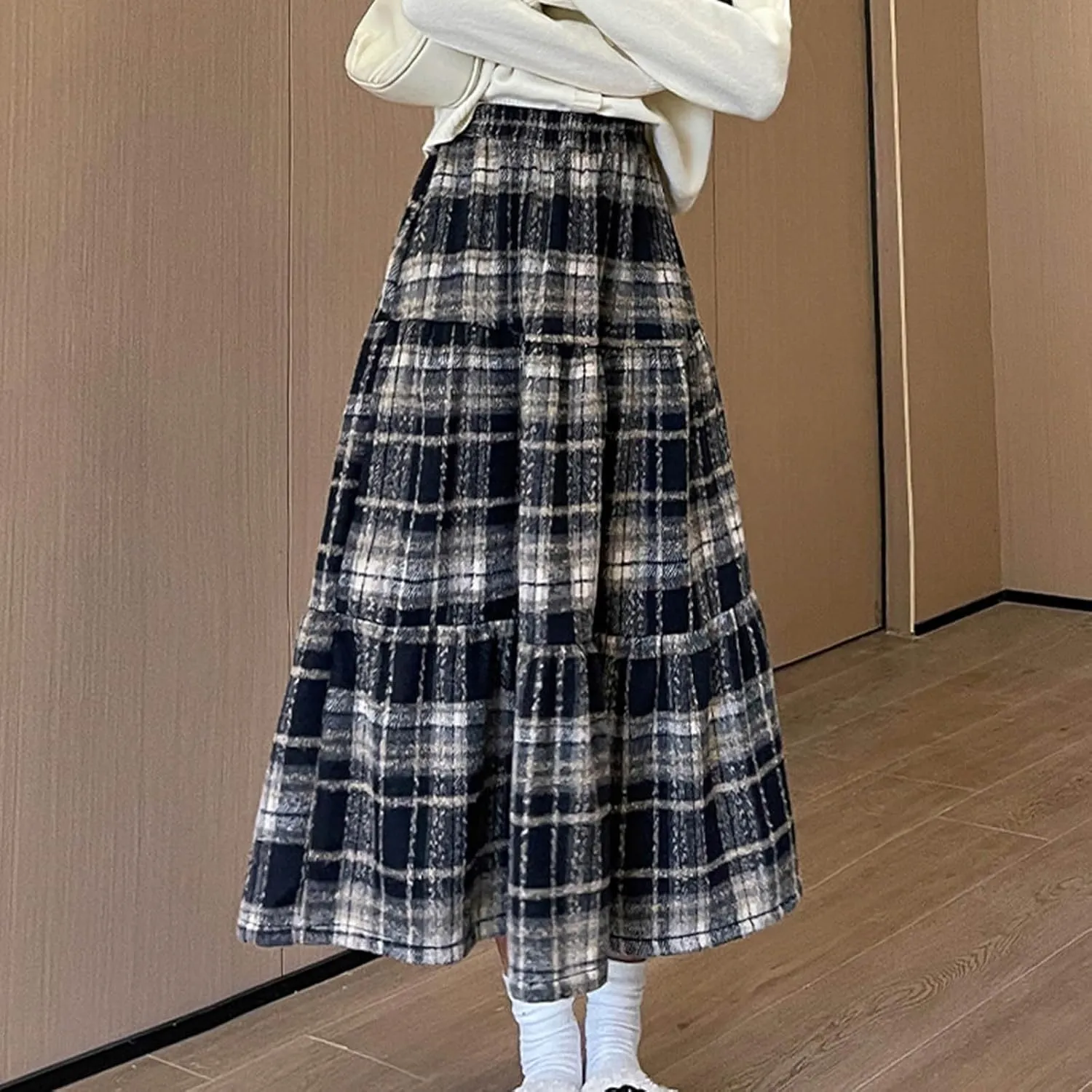 Womens Plaid Skirt Fall Winter Fashion Retro Elastic High Waisted Pleated Skirts Casual Fashion A Line Swing Skirts