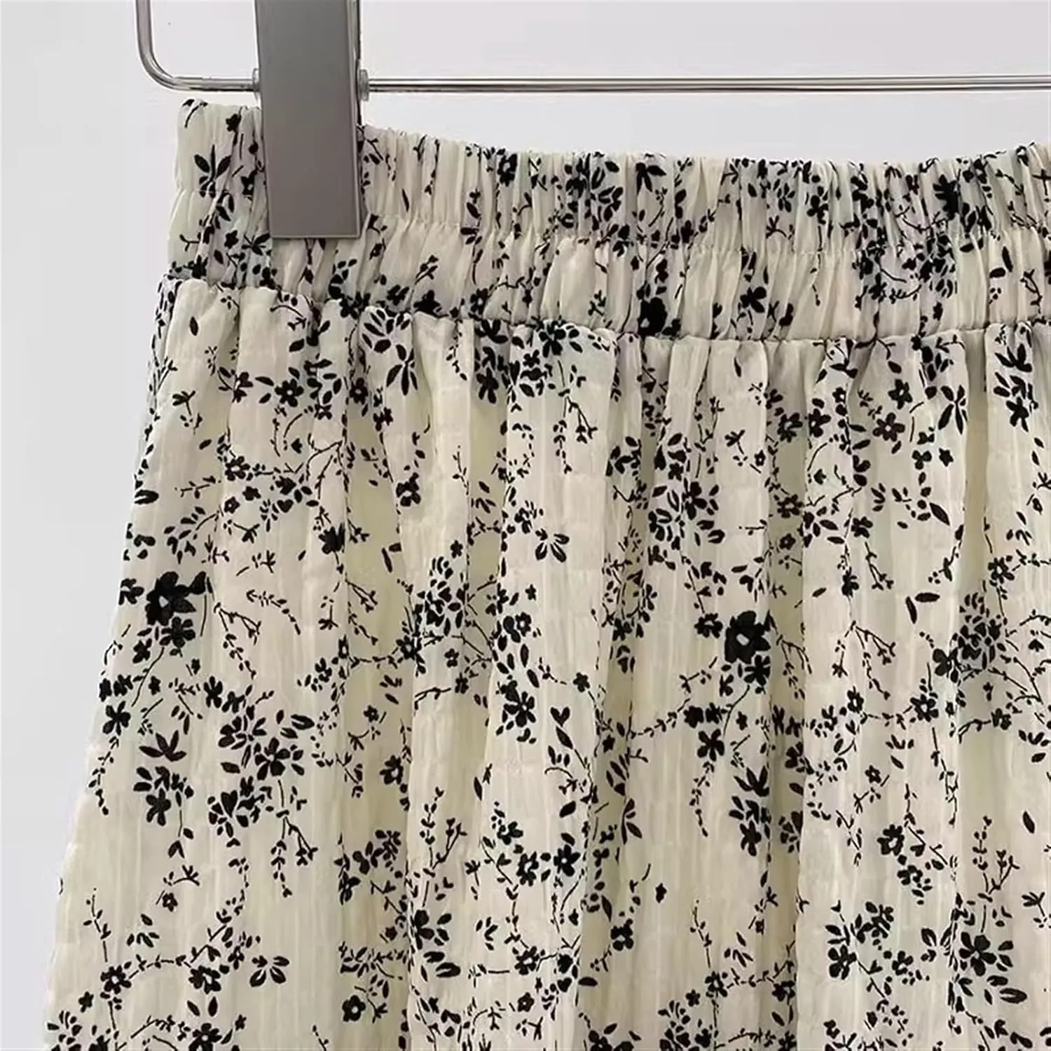 Women's Pleated Skirt Chiffon Elastic Waist A-Line Midi Length Skirt