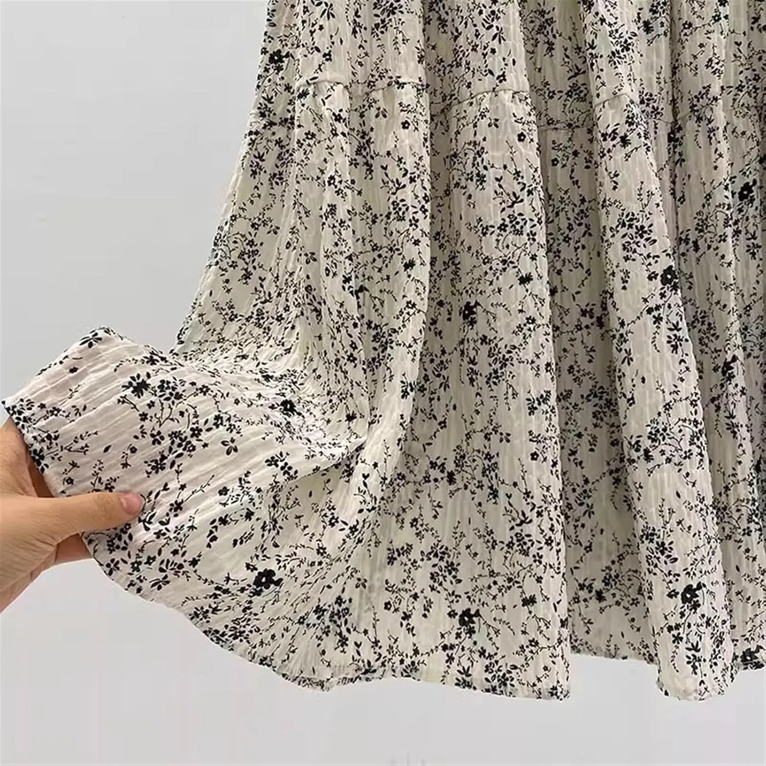 Women's Pleated Skirt Chiffon Elastic Waist A-Line Midi Length Skirt