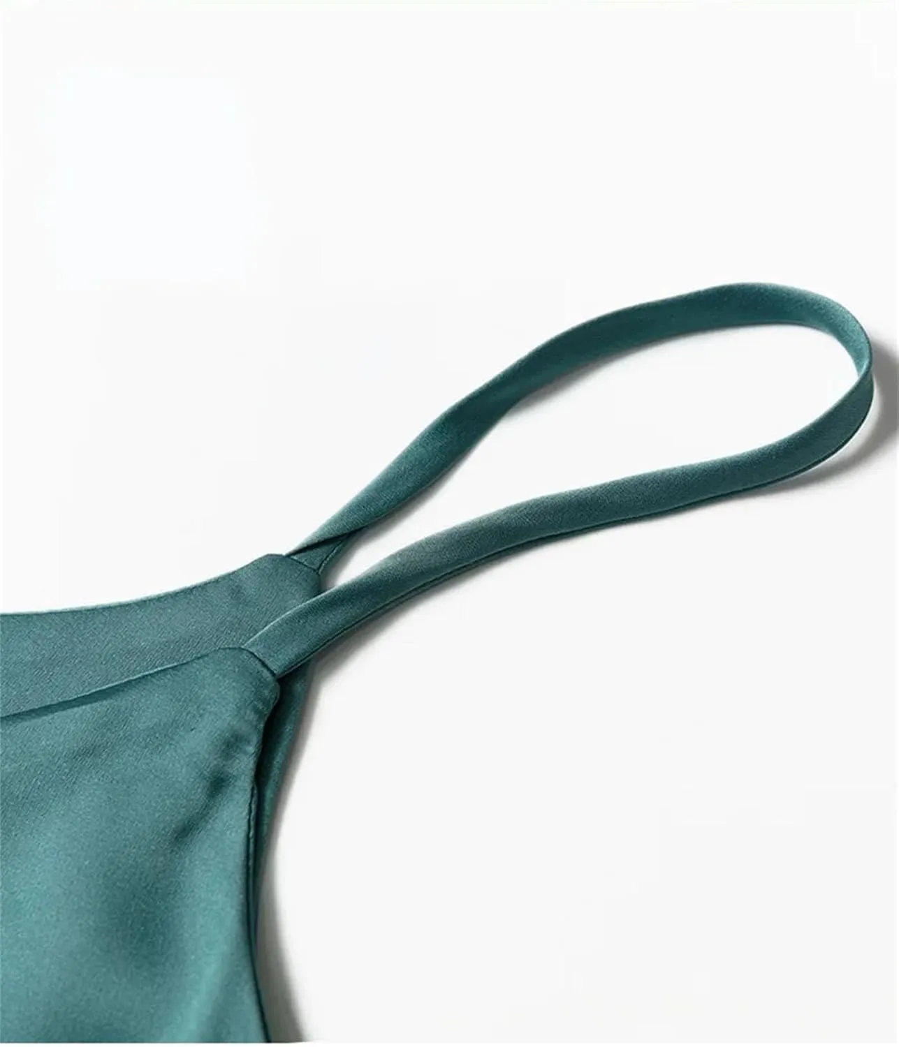 Women's Sleeveless Satin Silk Tank Tops for Women Trendy Summer V Neck Basic Camisole